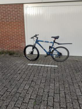 Giant Full Suspension MTB 18-Speed Schijfremmen 26 inch/ Framehoogte 56 cm