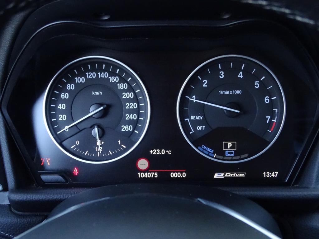 BMW 2-serie active tourer 225xe iperformance high executive luxury line | l