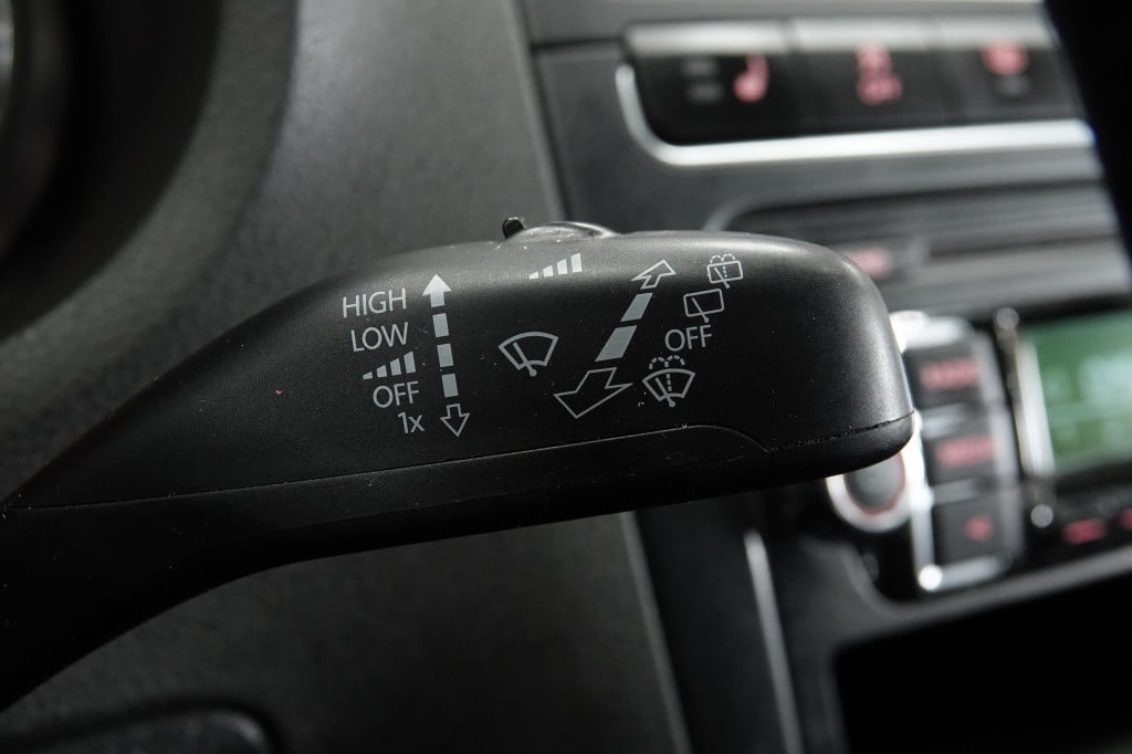 Volkswagen Polo 1.2 tsi | stoelverw. | pdc | airco |
