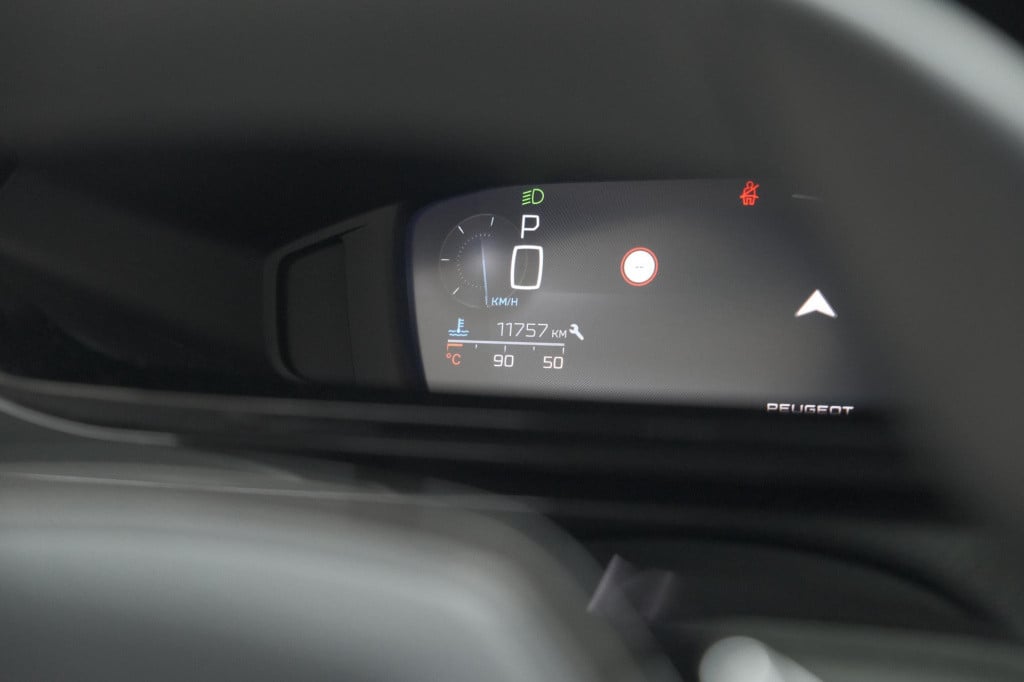 Peugeot 408 1.2 hybrid 136 e-dcs6 allure | 360 camera | navigatie | parkeer