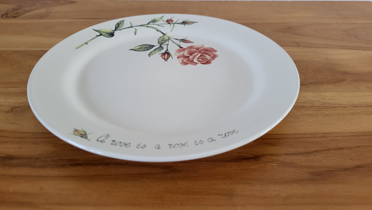 Jet servies A Rose is a Rose bord 19,5 cm