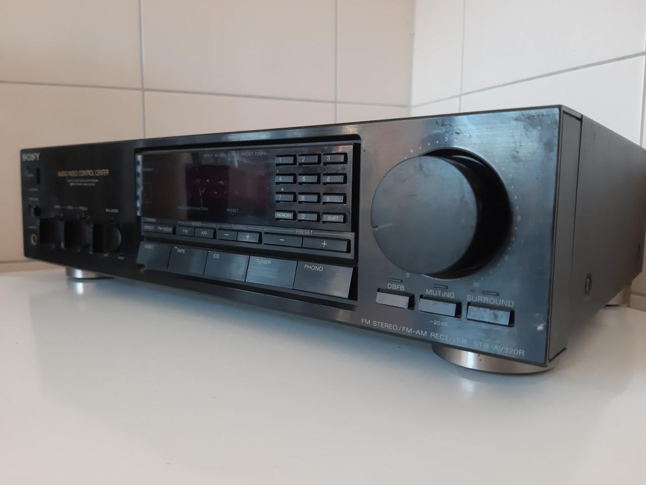 Sony STR-AV320  stereo receiver/Versterker