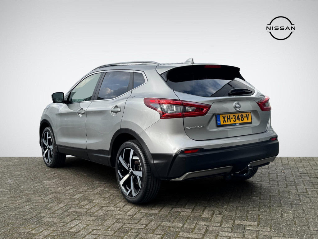 Nissan Qashqai 1.2 tekna | trekhaak | panoramadak | navigatie | 360° camera