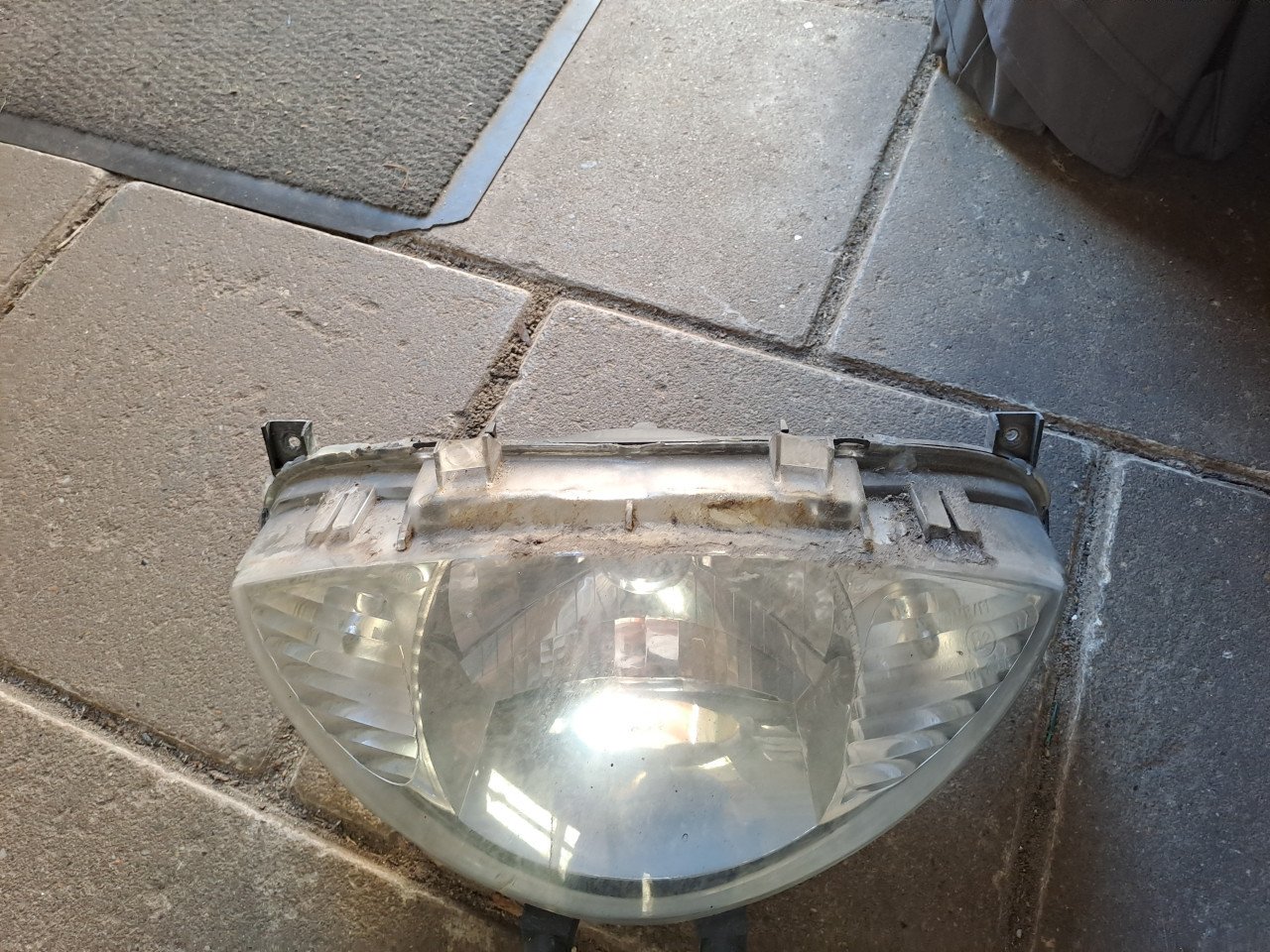 Te koop bijna alle onderdelen voor peugeot vivacity