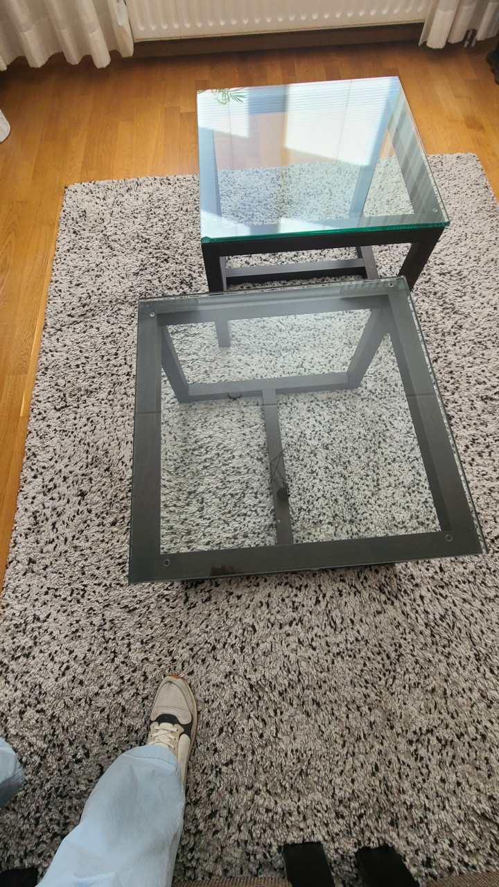 Salontafel glazen blad met houten onderstel