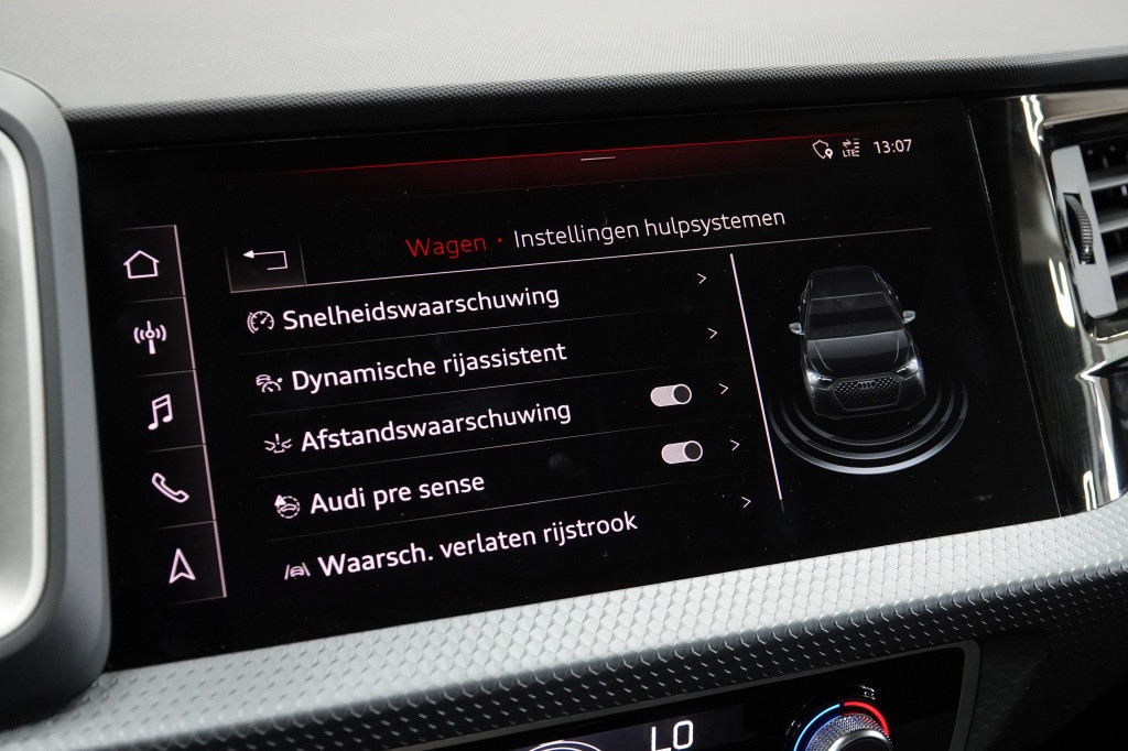 Audi A1 Sportback 35 tfsi | black edition | camera | carplay |
