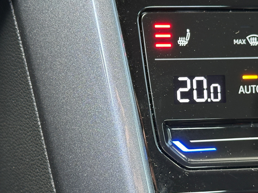 Volkswagen T-roc 1.5 tsi 150pk dsg style | dode hoek | camera | keyless | e