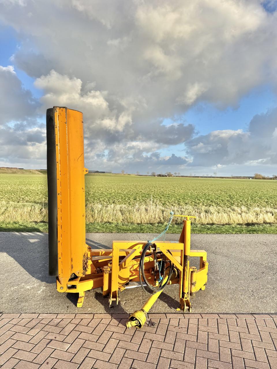 Hemos Klepelmaaier MK 200