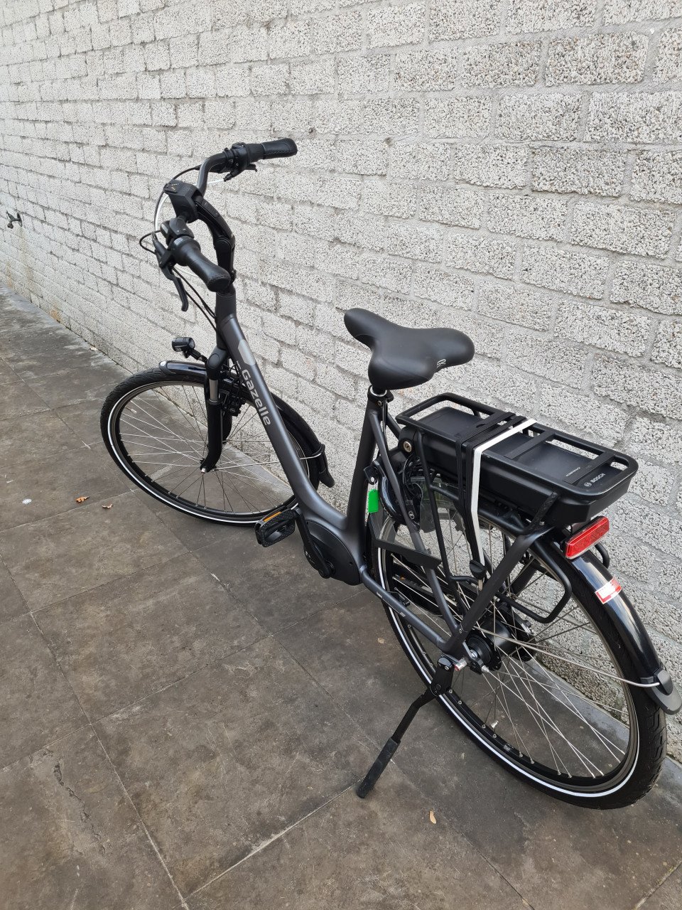 Te koop GAZELLE Luzern Ebike damesfiets hmb D57 400W