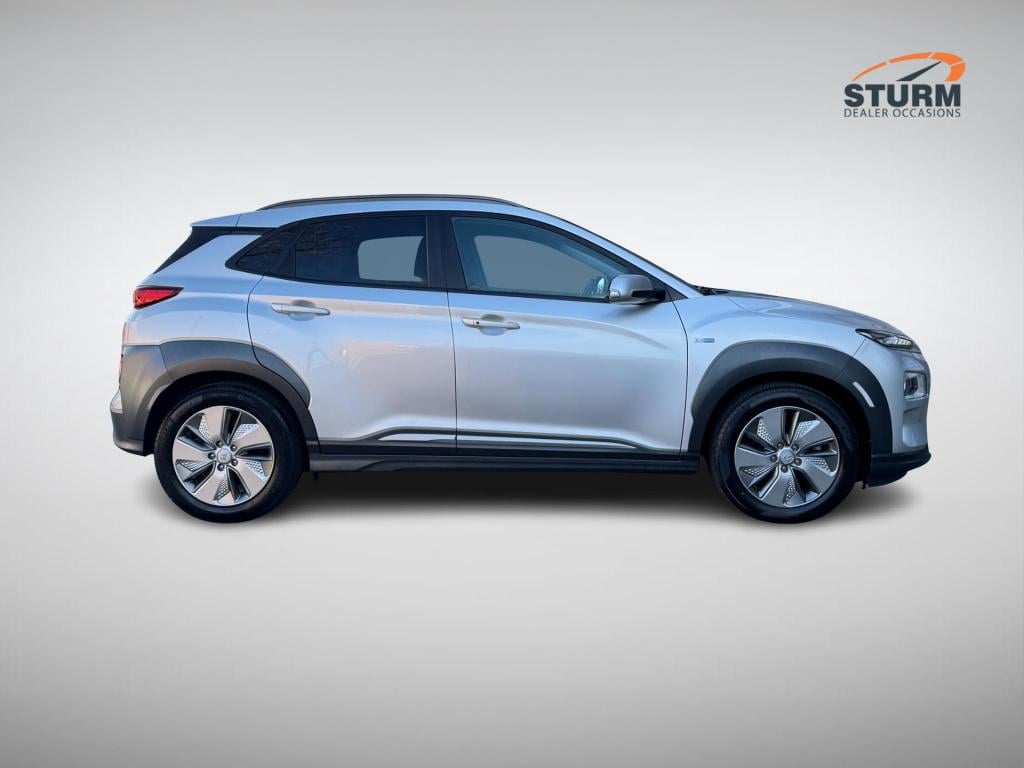 Hyundai Kona ev fashion 64 kwh 3-fase lader, soh 96%!