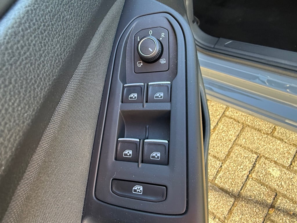 Volkswagen Golf 1.5 tsi life business