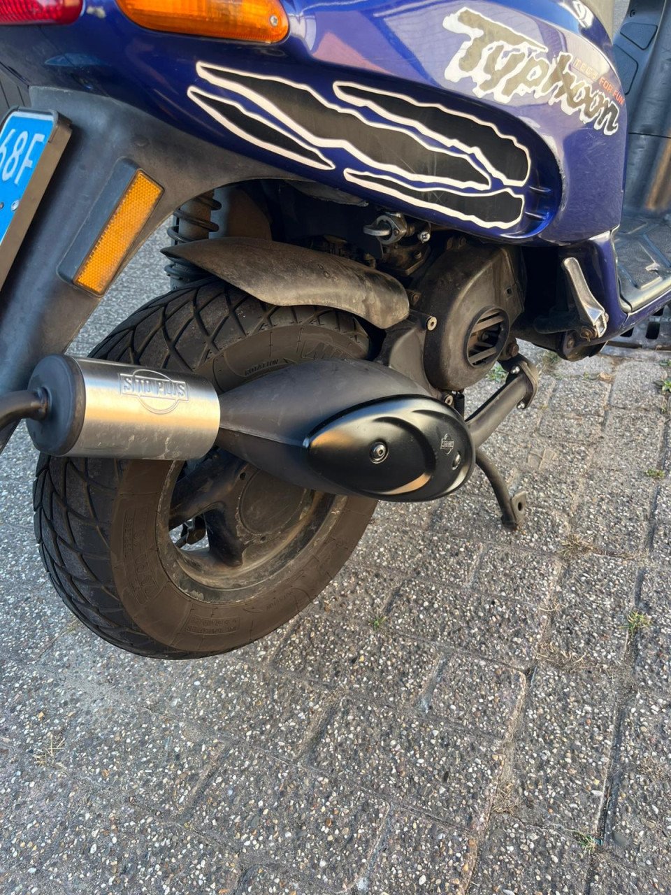 Typhoon XR te koop. (staat wel een WOK op) pb bij interesse