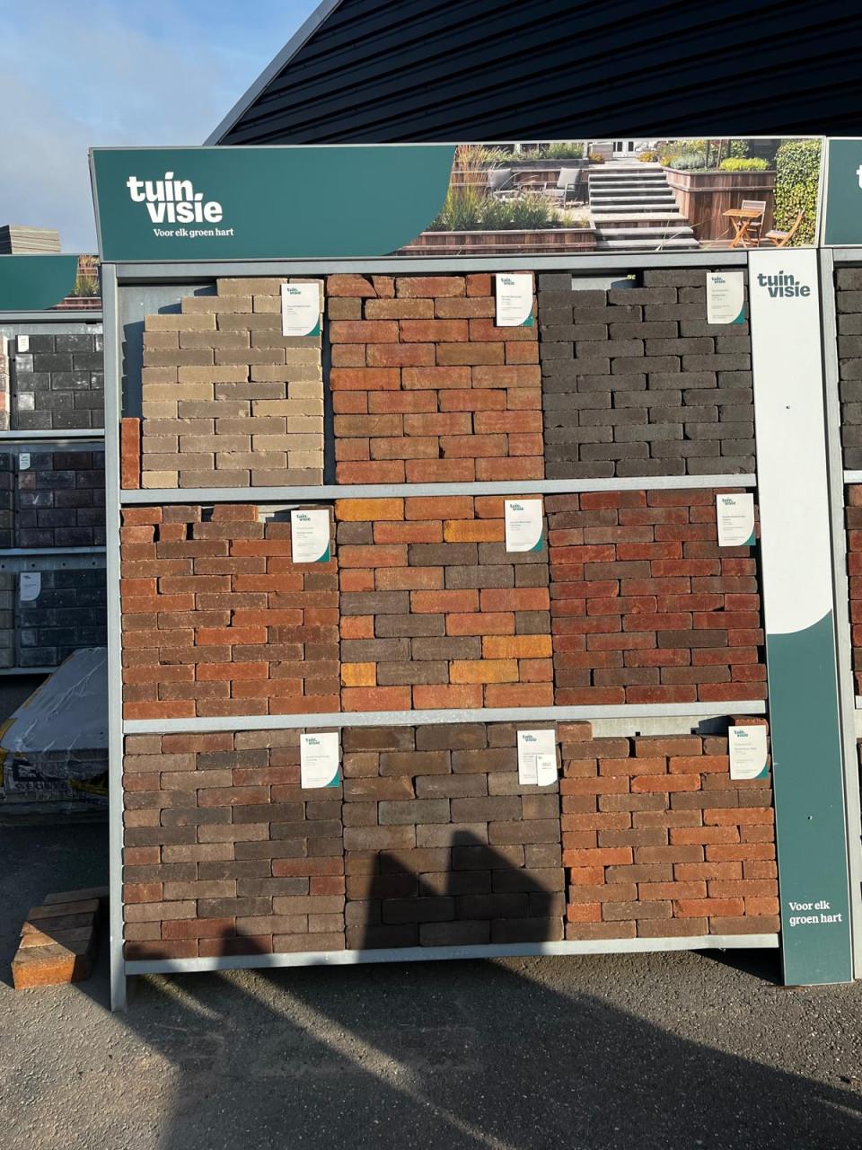 Diverse soorten Nieuw gebakken klinkers