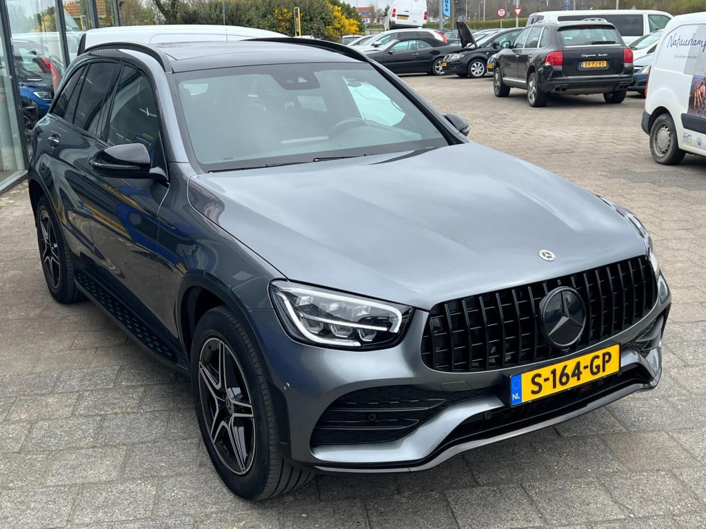 Mercedes-Benz Glc 300de 4matic business solution amg, trekhaak, panoramadak