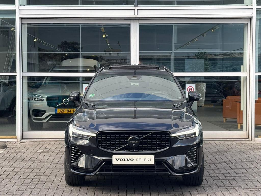 Volvo XC60 t6 398pk recharge black edition| panodak| 360camera| trekhaak| a
