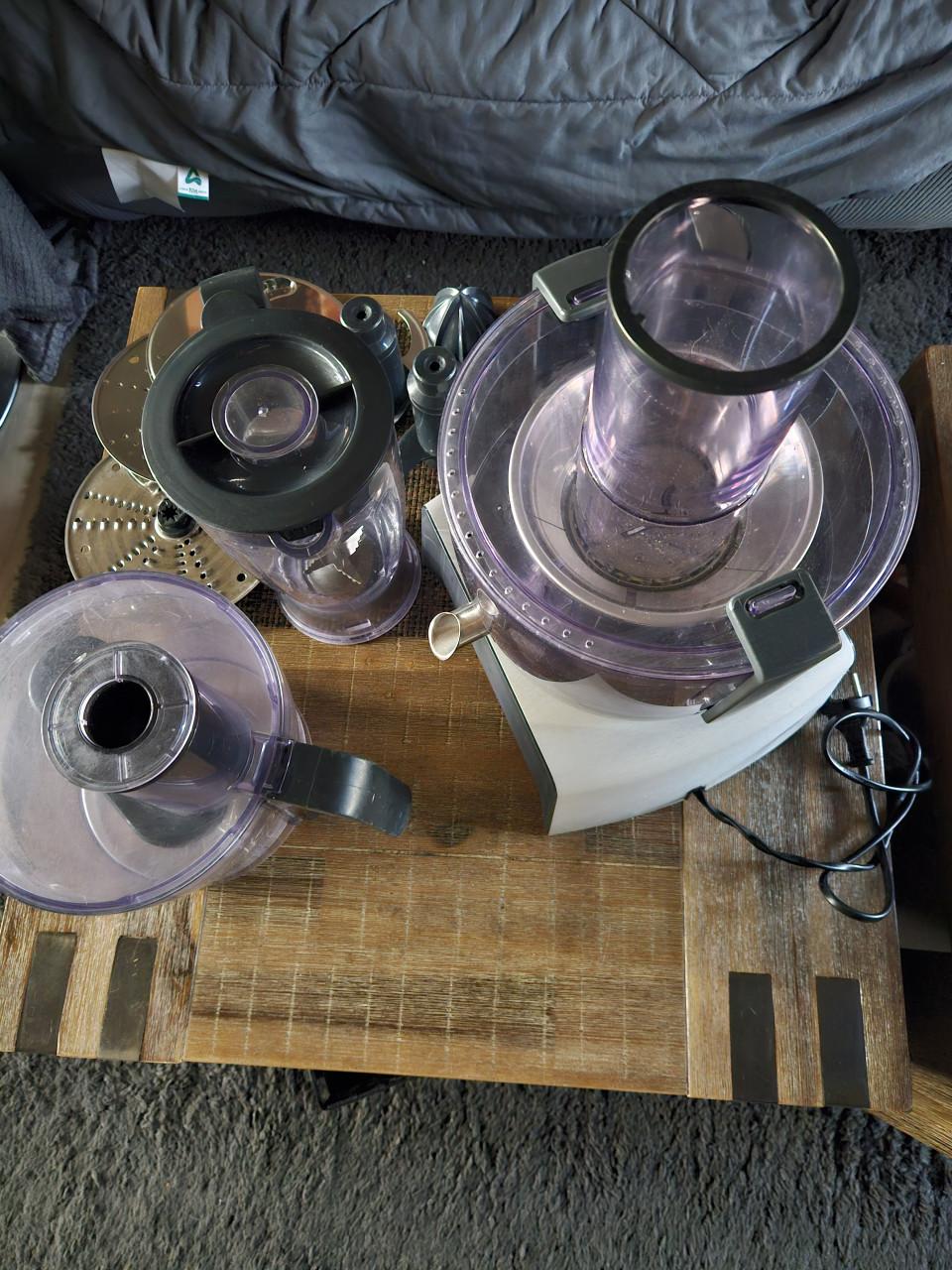 Zgan Philips Keukenmachine Aluminium Collection HR7775...