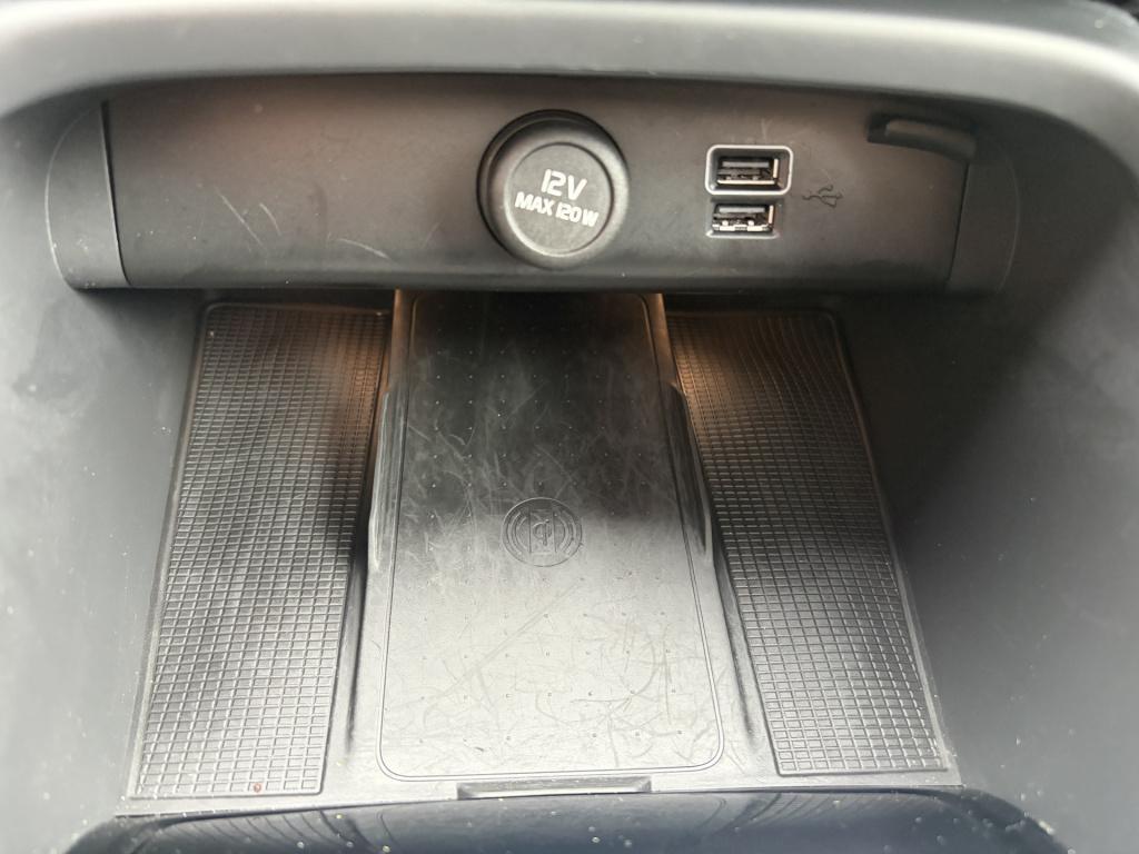 Volvo XC40 1.5 t5 plug-in hybrid ultimate dark