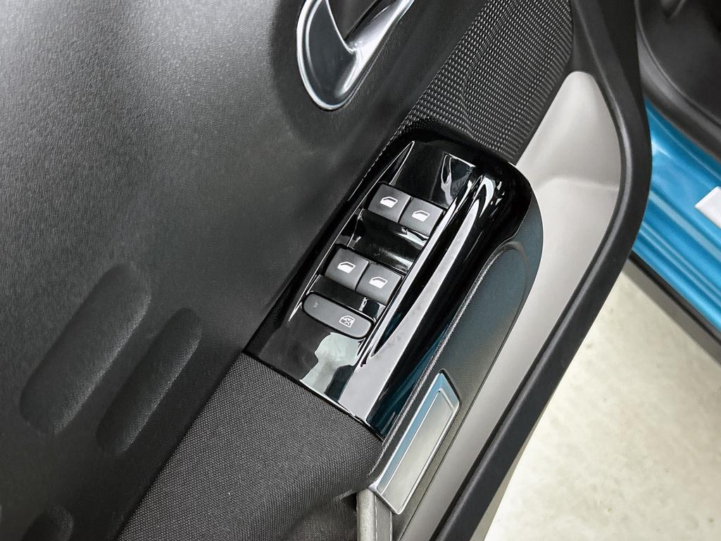 Citroen C3 82 pk shine | rijklaar | trekhaak | parkeersensoren | apple carp