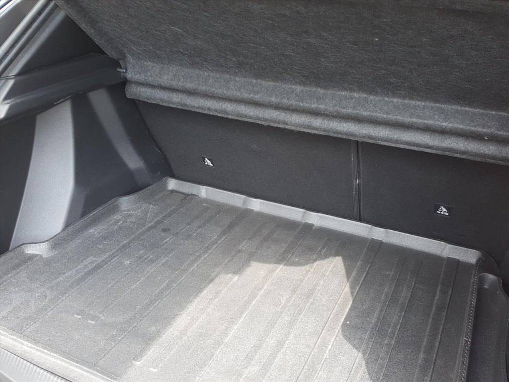 Peugeot 2008 1.2 puretech 100pk allure navigatie | trekhaak | cruise & clim