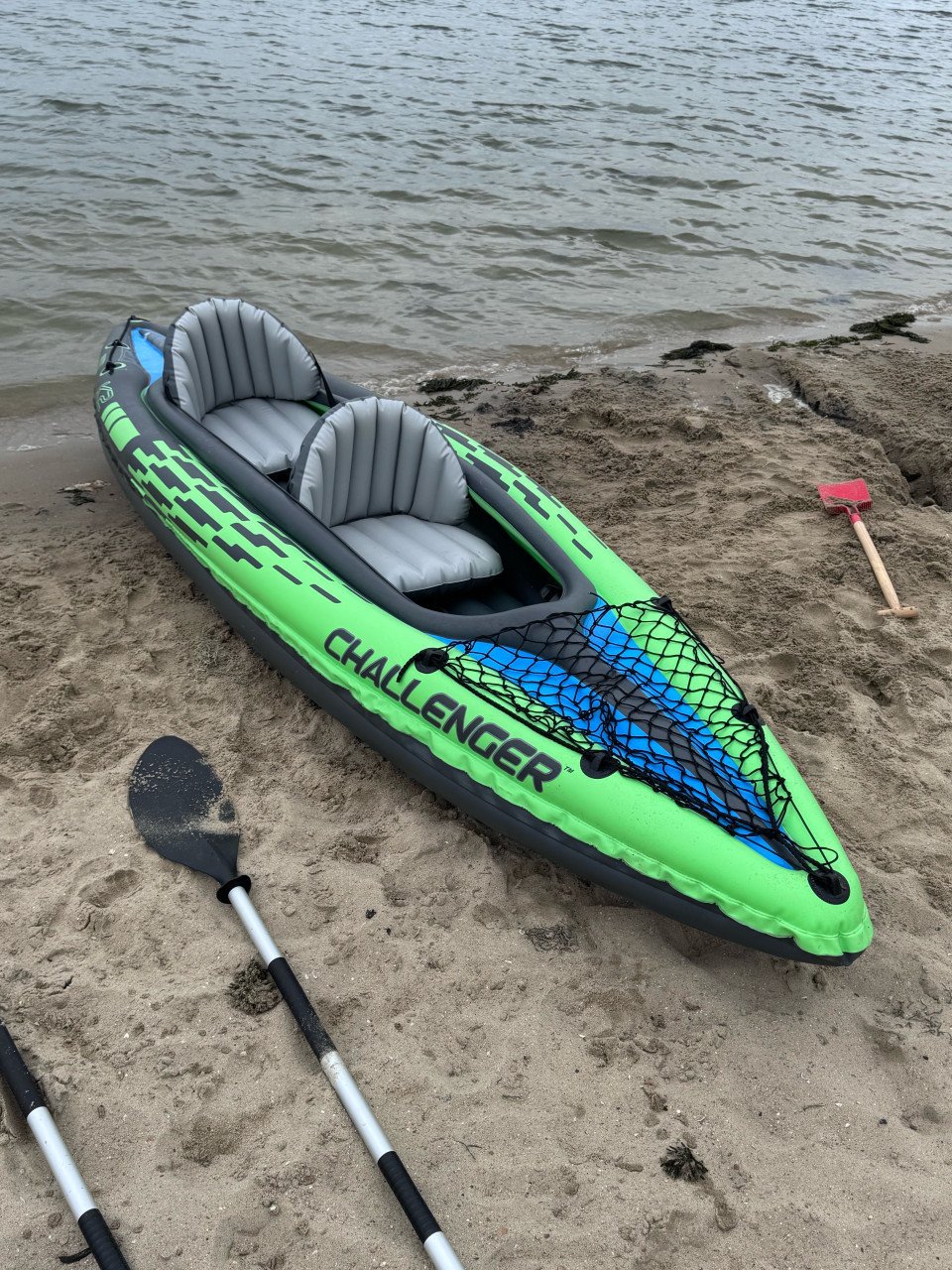 Intex kayak challanger
