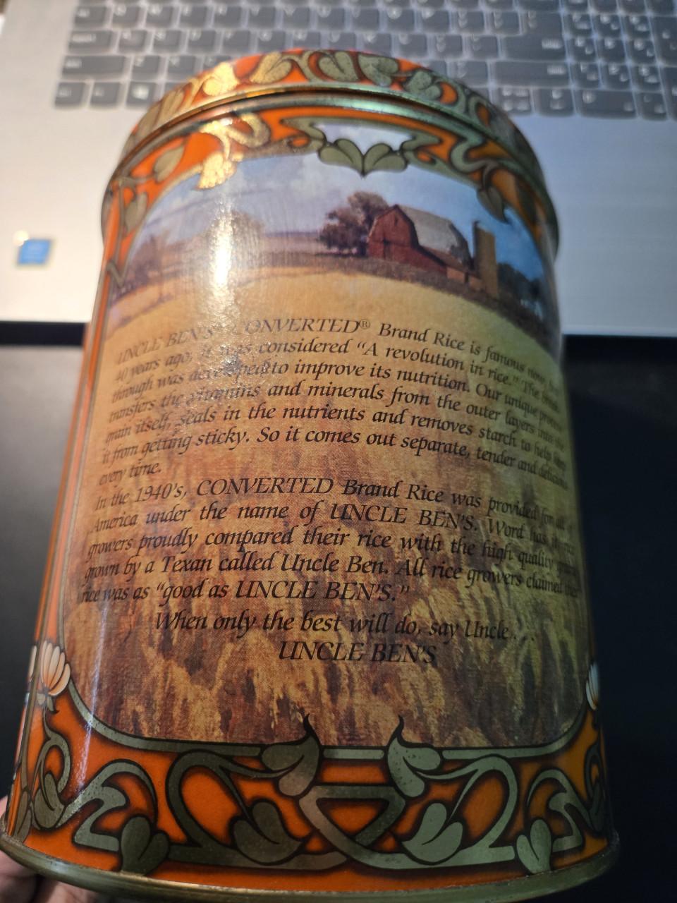 Vintage cilindrisch blik van Uncle Ben's Rice