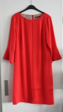 Rode jurk maat 42