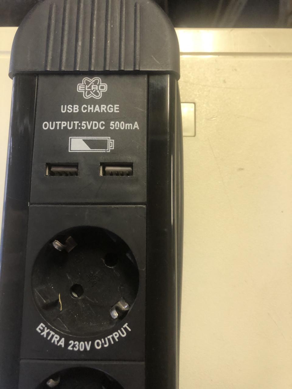 ELRO 5 voudige stekkerdoos met USB oplader