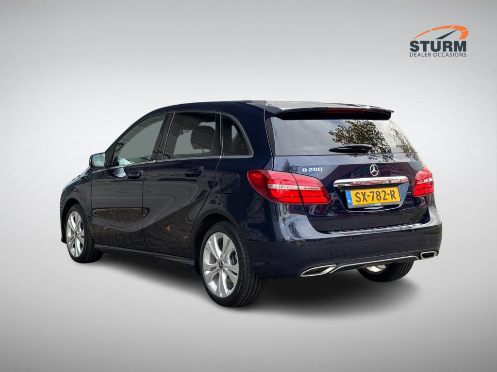 Mercedes-Benz B-Klasse 200 ambition automaat, nl-auto trekhaak uitklapbaar!