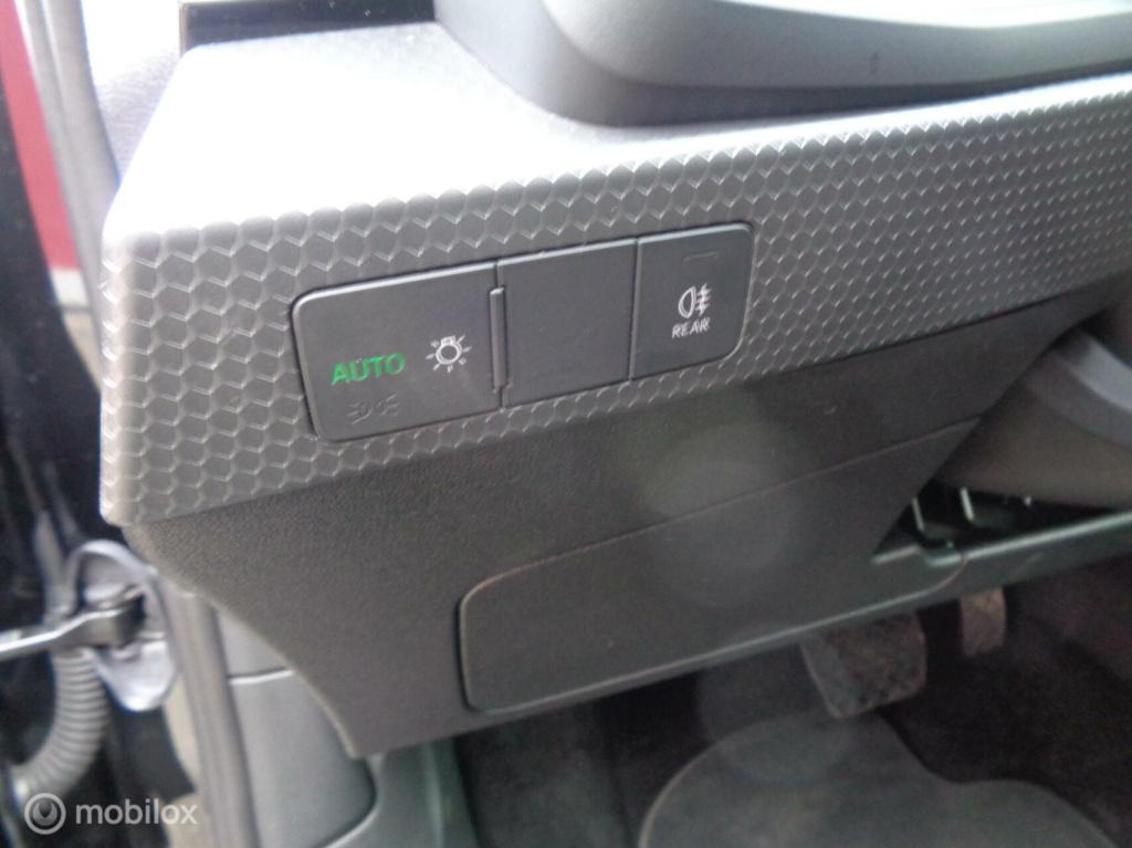 Audi A1 Sportback 30 tfsi 115pk automaat/airco/ecc/carplay/lm velgen/pdc