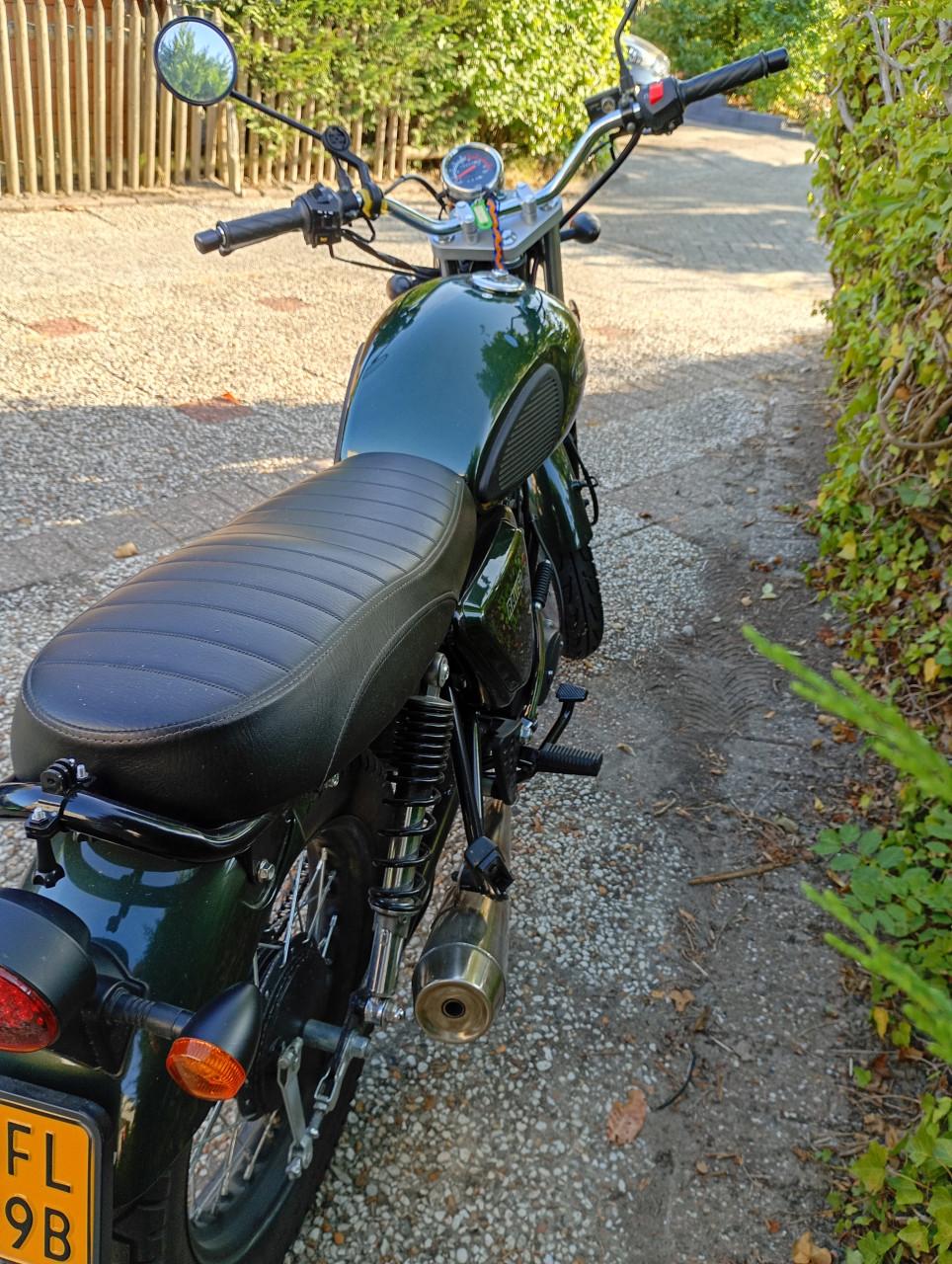 Cafe racer raw 50