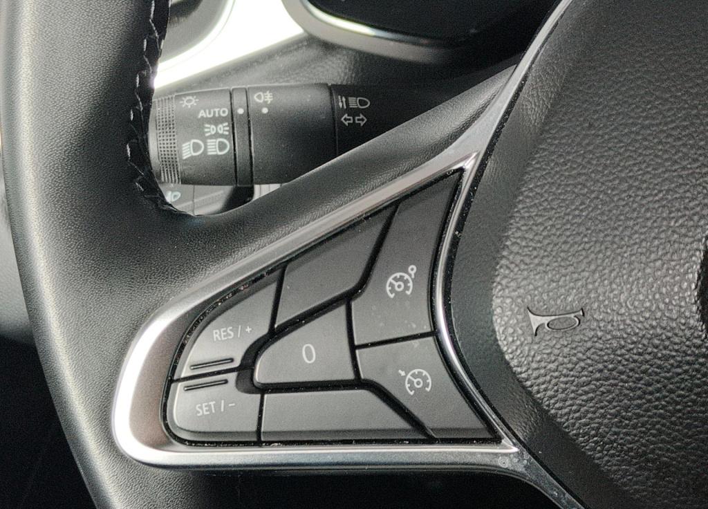 Renault Captur 1.6 e-tech full hybrid 145 techno