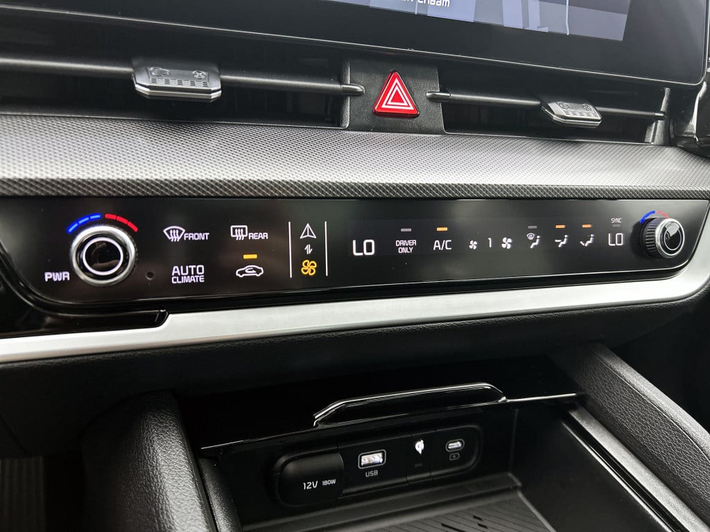 Kia Sportage 1.6 t-gdi plug-in hybrid awd dynamicplusline panodak | stoel/s