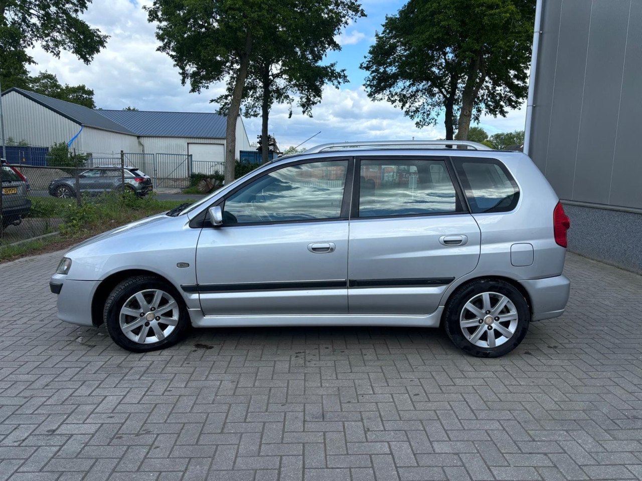Mitsubishi Space Star 1.8 Instyle 128.205KM