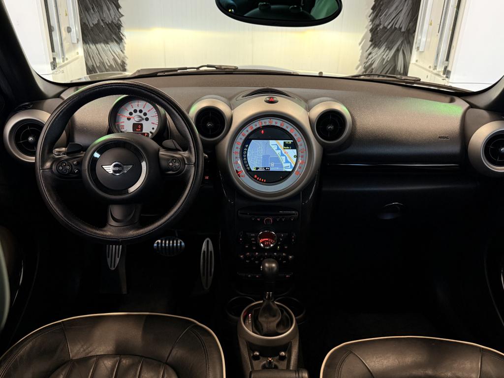 Mini Countryman mini 1.6 cooper s all4 | harman kardon | leder | pano | sto