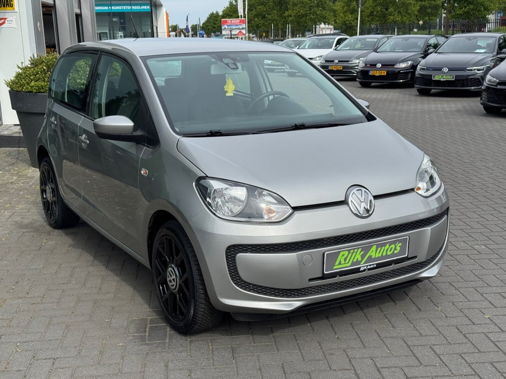 Volkswagen UP! 1.0 move up! bluemotion * cruise control * airco * pdc * 5 d