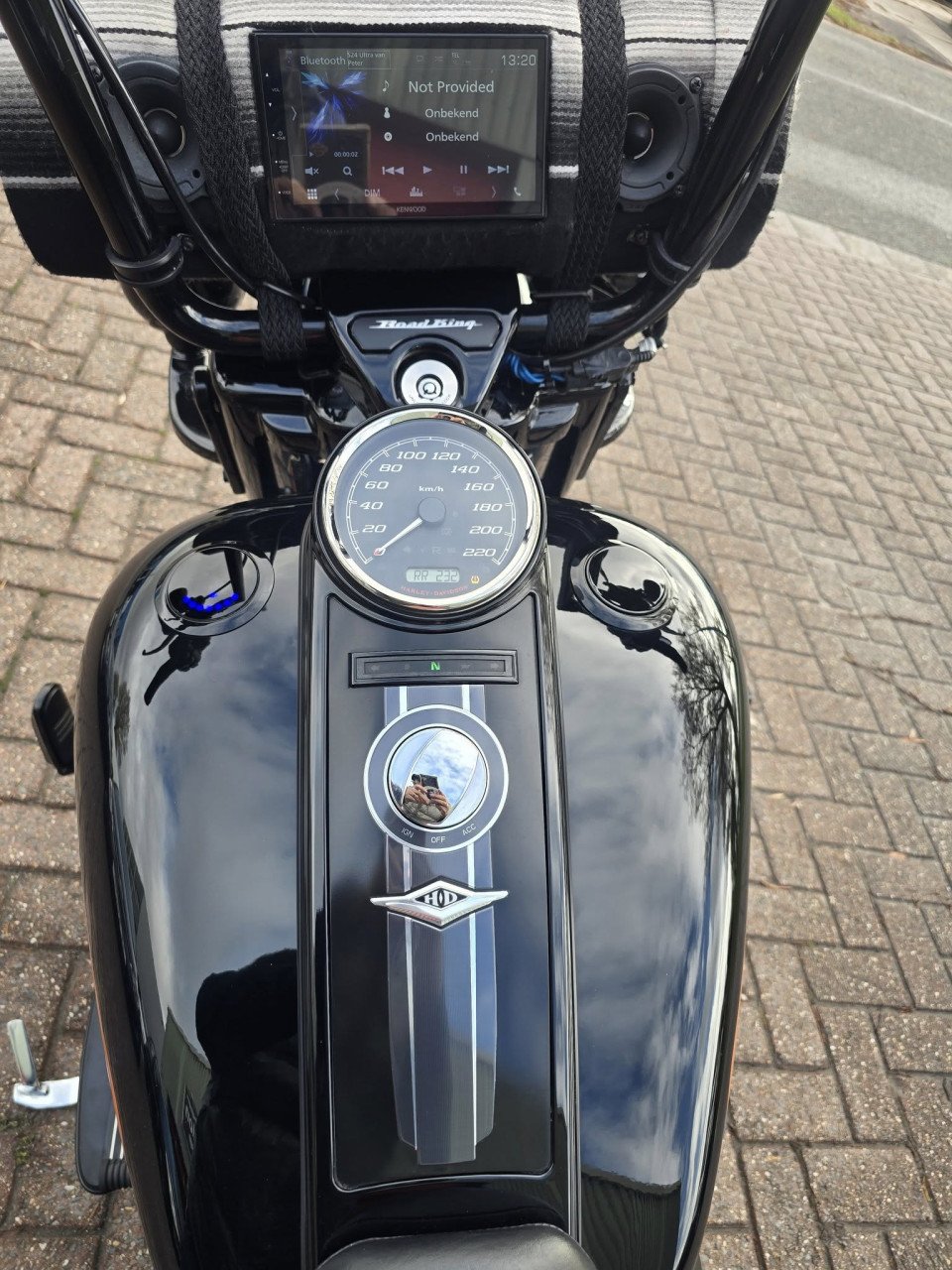 Harley-Davidson Road King Special 114ci Apex Edition