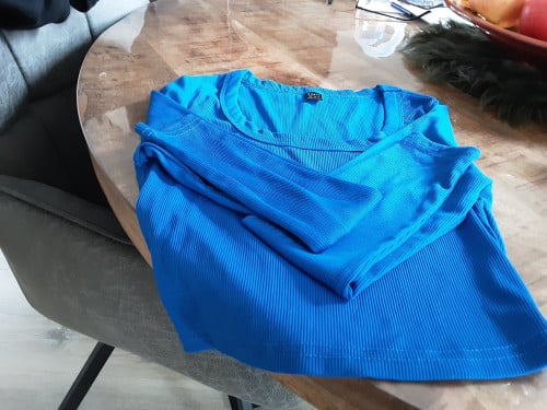Leuk shirt met lange mouwen  mt xs