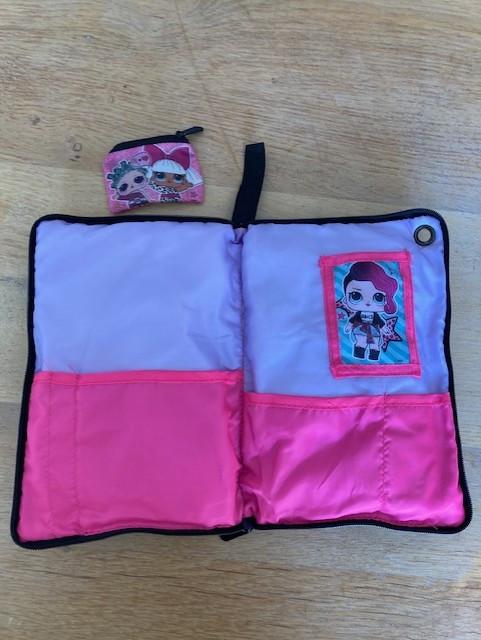 LOL Surprise opbergkussen met portemonnee L.O.L.