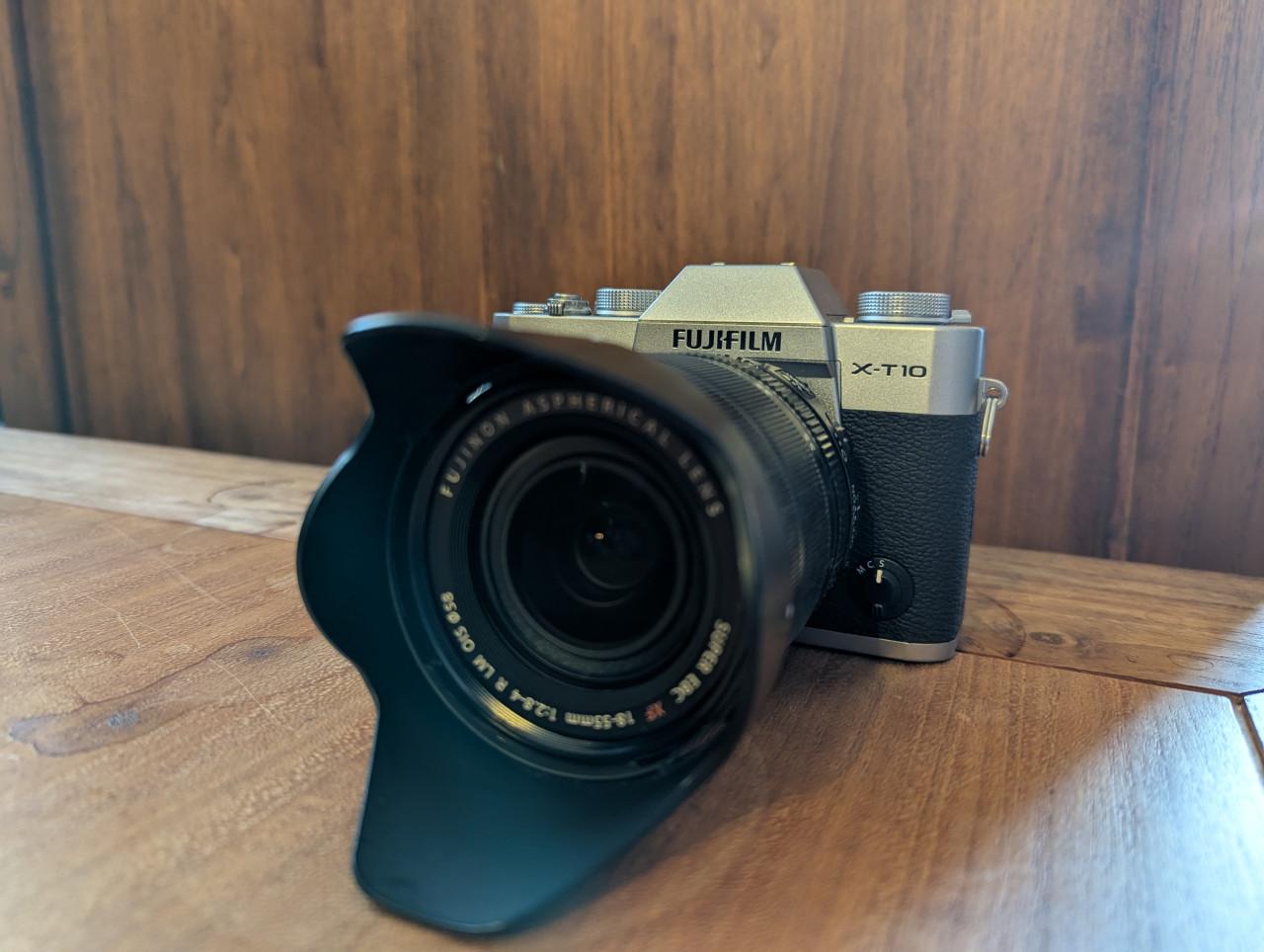 Fujifilm X-T10 systeemcamera met XF 18-55 mm lens