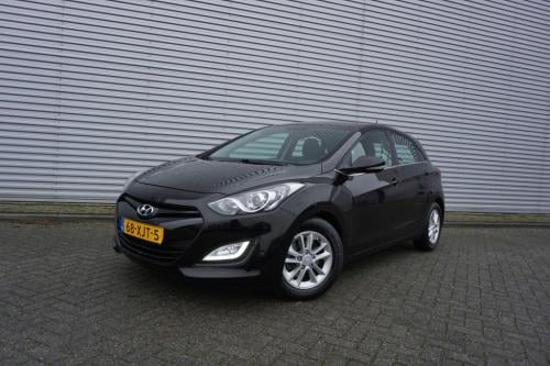 Hyundai I 30 1.6 gdi i-vision automaat / climate / navi / cruise controle /