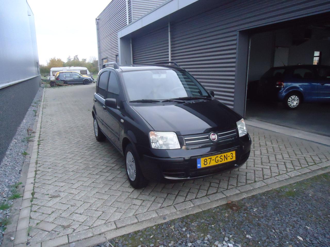FIAT PANDA 12 5DRS DYNAMIC