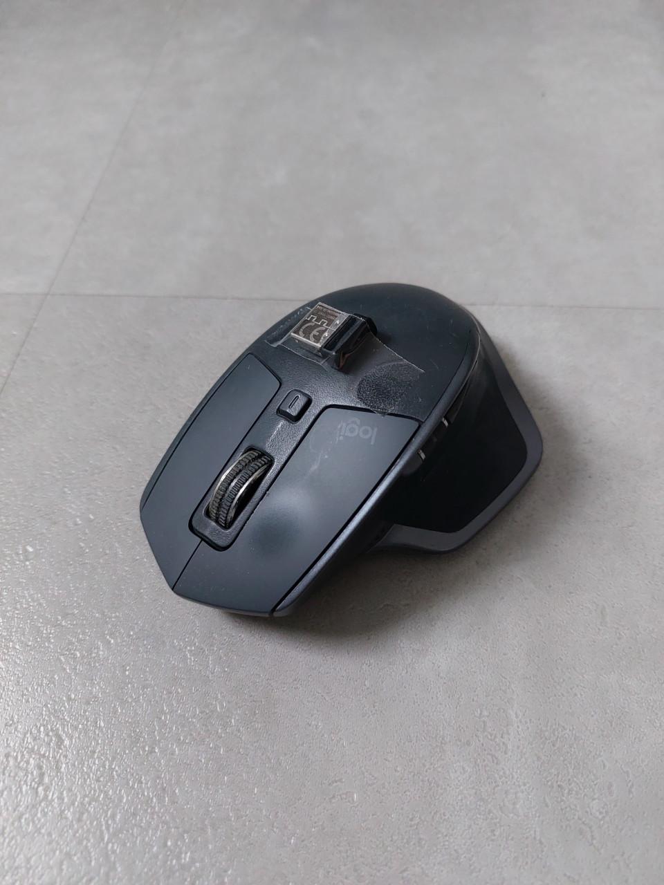 Draadloze muis kan tot 3 computers of ipads bedienen