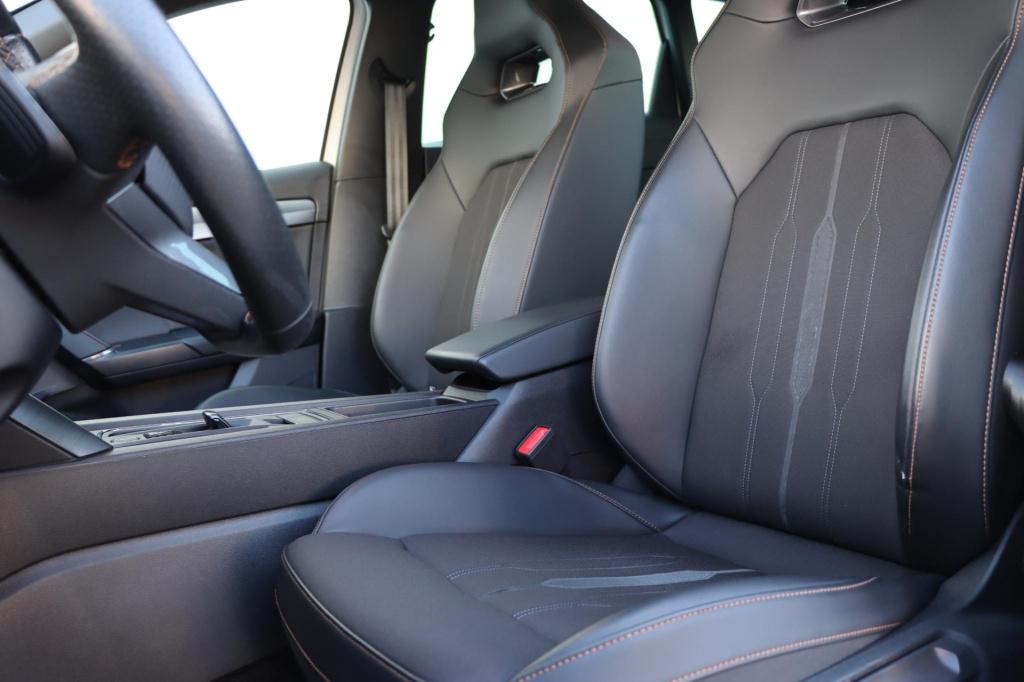 Cupra Leon Sportstourer 1.4 e-hybrid business 204pk dsg6 | soh 92,5% |
