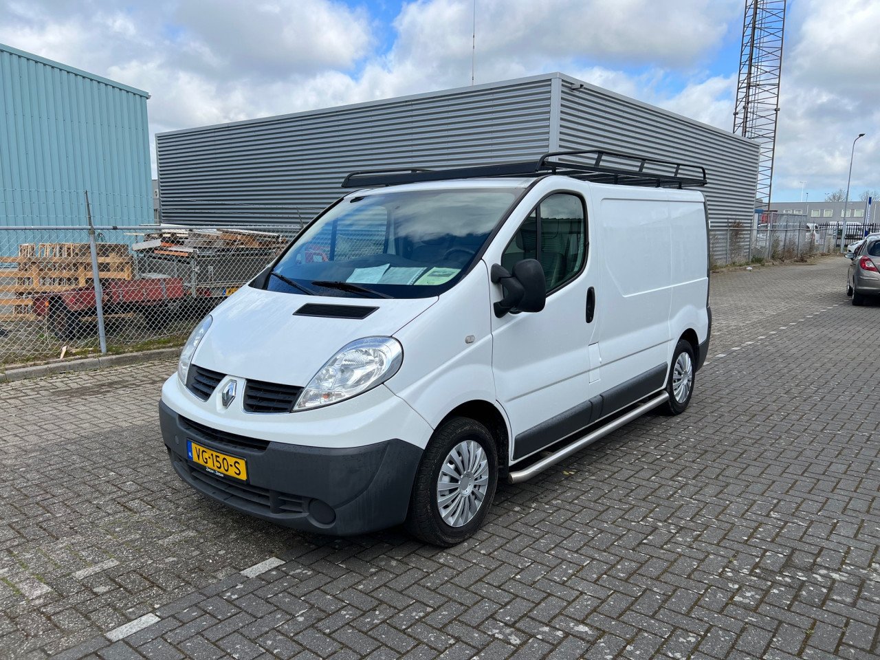 Schitterende Renault Trafic uit 2014 met slechts 94.140 km