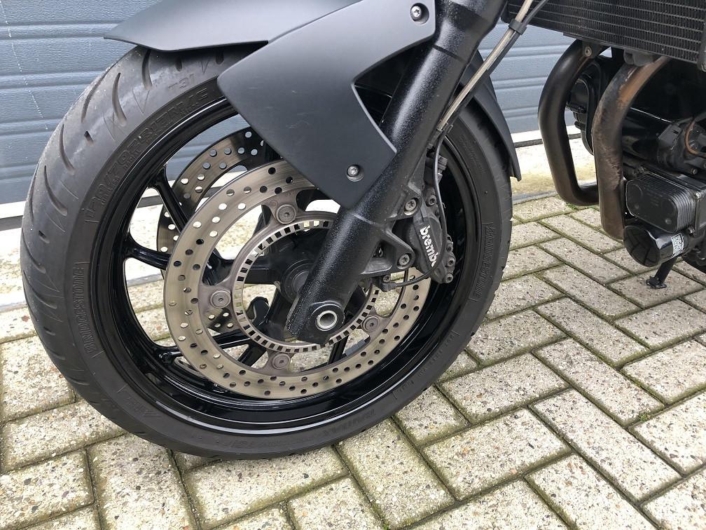 Mooie en complete BMW F800R uit 2010, 45 dkm, kofferset etc, rijklaar €4250