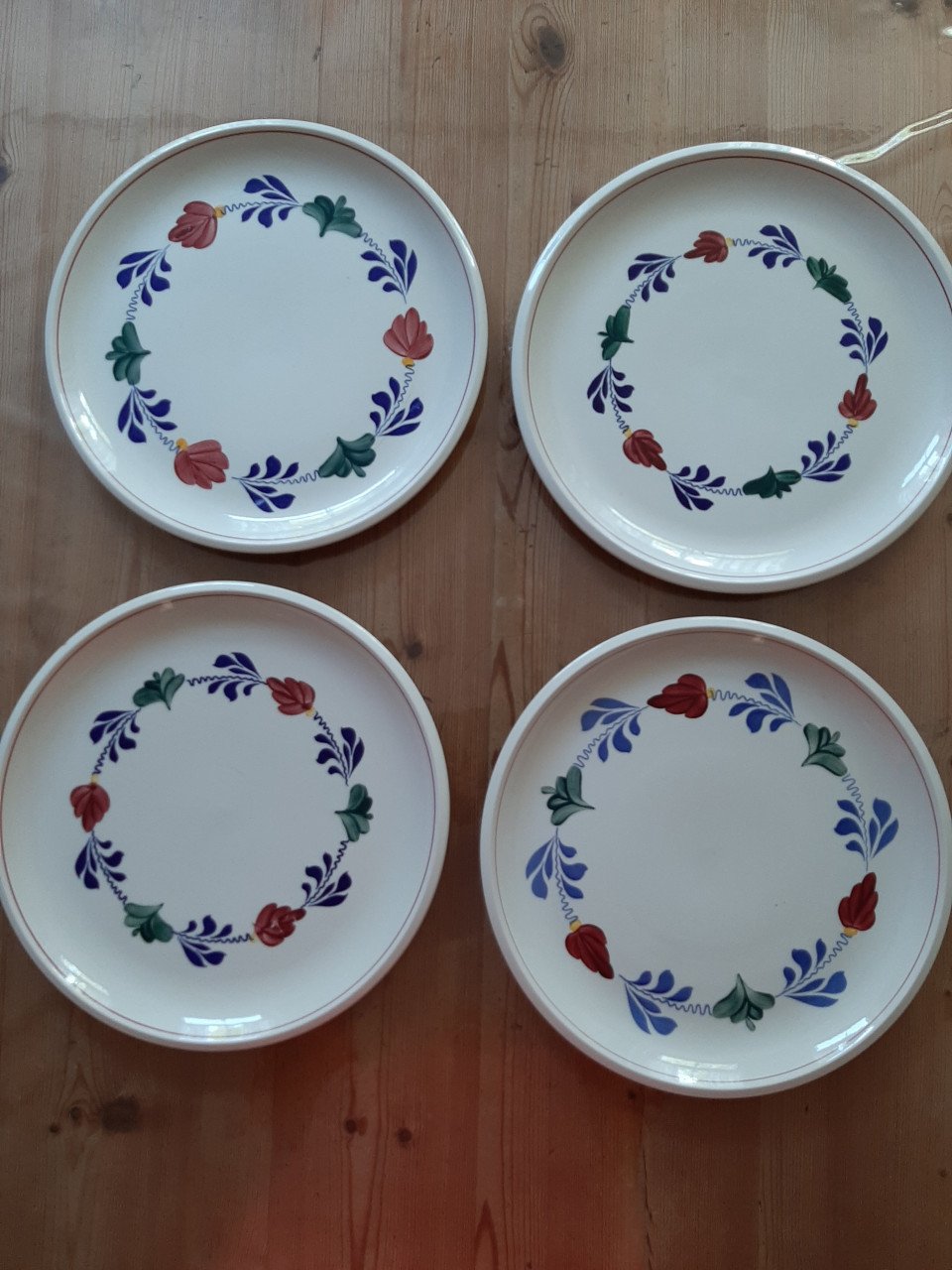 BOERENBONT BOCH - 4 GEBAK / PIZZA / PANNENKOEK BORDEN - DIA 31 CM