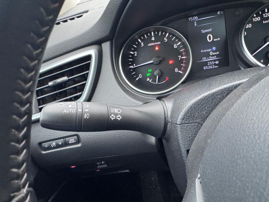 Nissan Qashqai 1.2 n-connecta