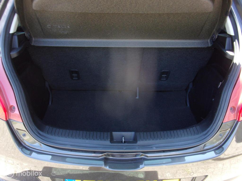 Mazda 2 1.3 silver edition