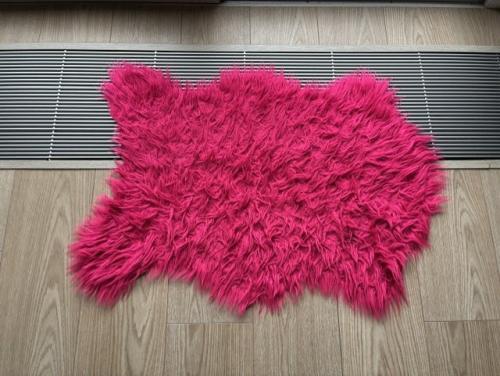 Hoogpolig tapijtje / vloerkleedje fuchsia roze