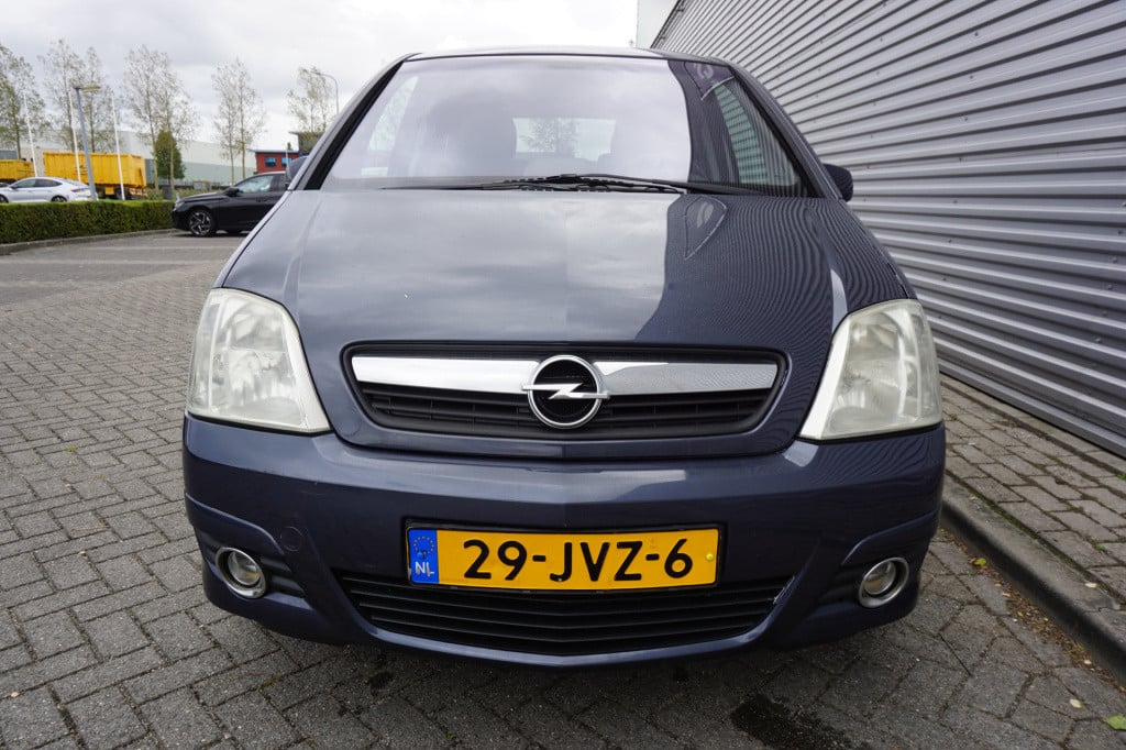 Opel Meriva 1.6-16v cosmo climate / half leder / elektr. ramen / trekhaak /